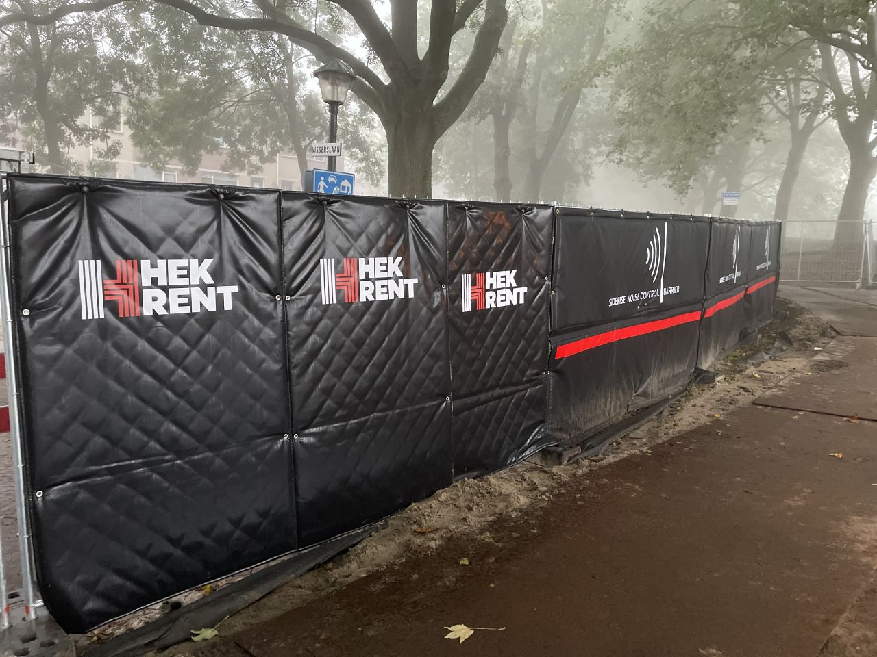 Maasdijk Ontdek onze uitgebreide selectie festivalhekken voor een veilige en georganiseerde evenementenomgeving. Van stevige dranghekken tot crowd control barriers, wij bieden hoogwaardige verhuurdiensten voor festivals en evenementen van elke omvang. Beschikbaarheid, flexibele levering en professioneel advies - alles wat u nodig heeft voor een succesvol evenement